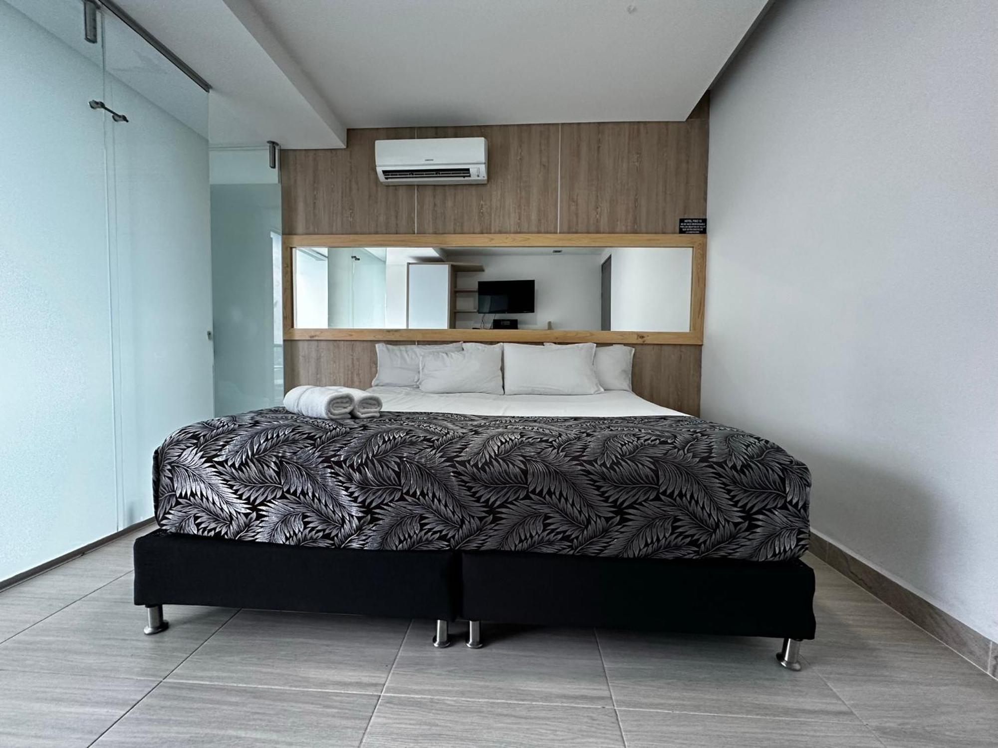 Hotel Piso 12 Bello Zewnętrze zdjęcie