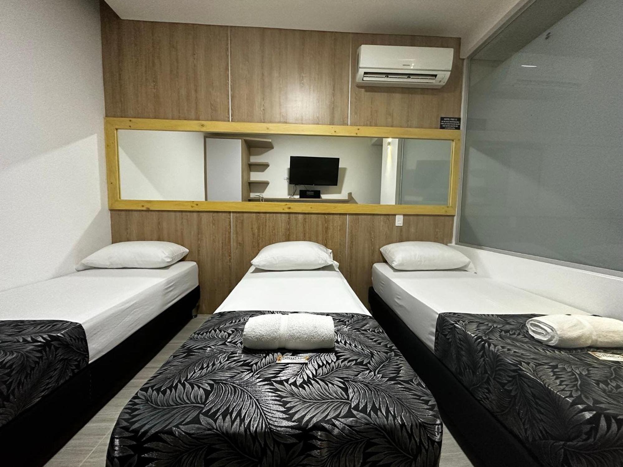 Hotel Piso 12 Bello Zewnętrze zdjęcie